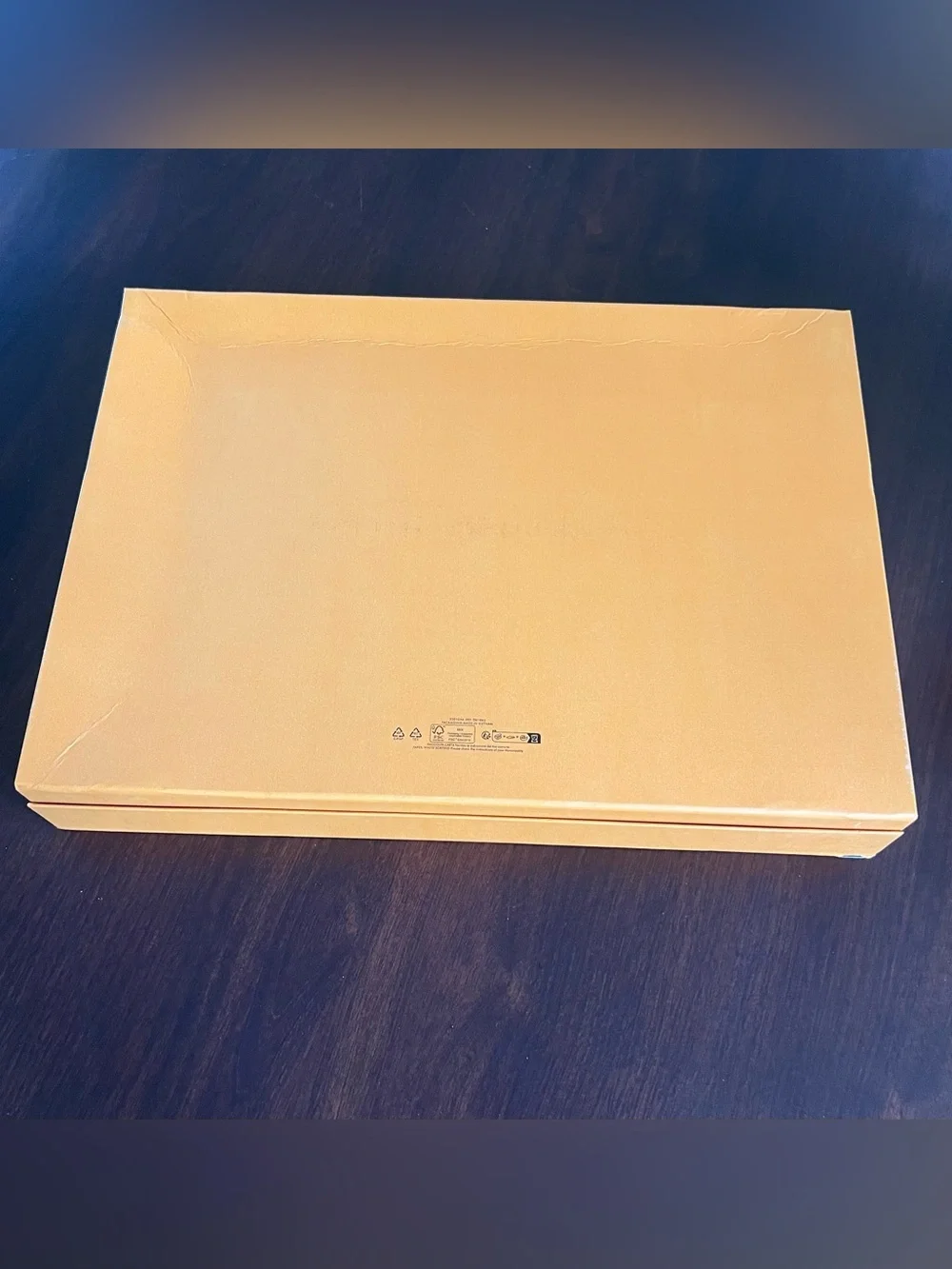 Authentic. Louis Vuitton 20”x14”x3” Magnetic Gift Box Dust Bag,Tissue & Ribbon